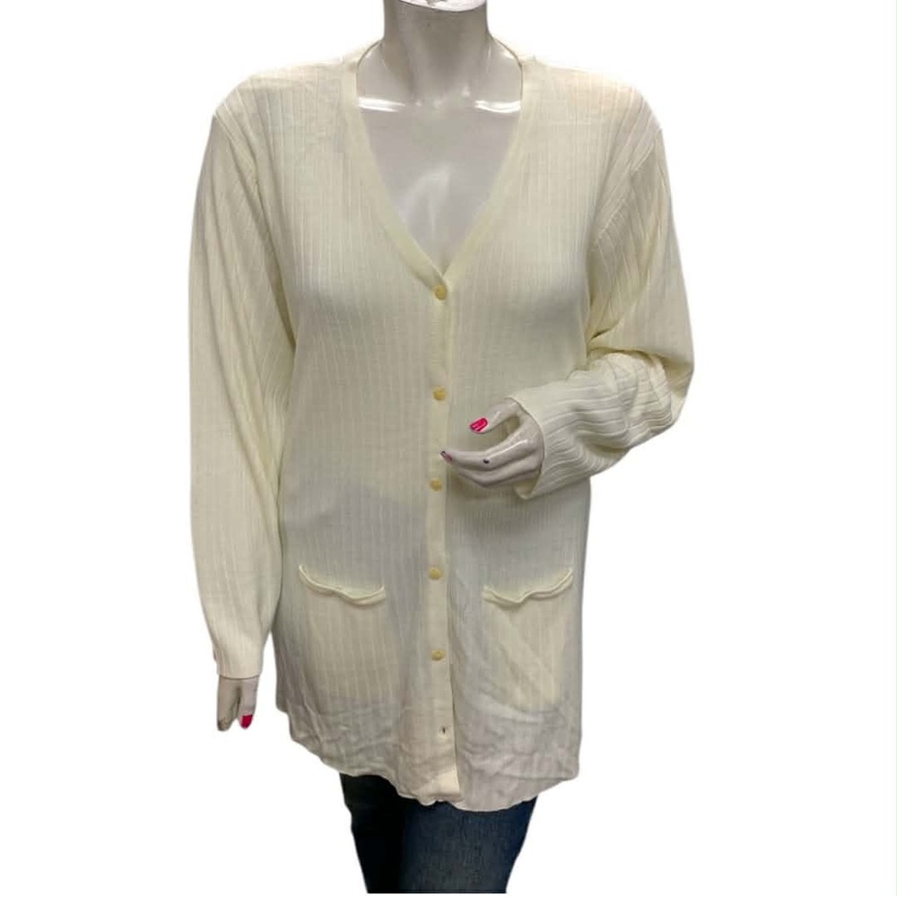 Metropolitan Elegant Cream Button-Up Cardigan Size Xl